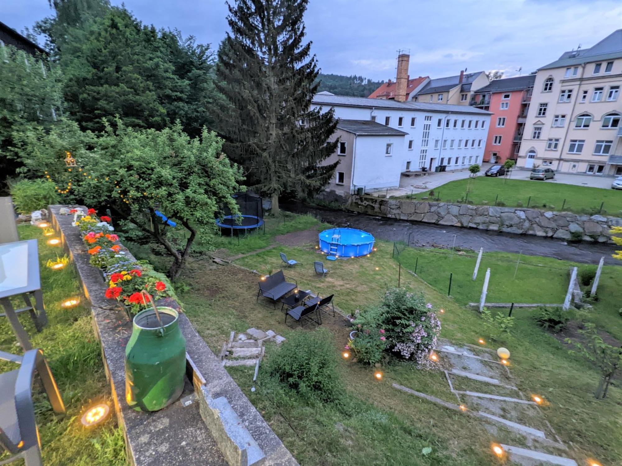 F1 - Urlaubsmagie - Helle Wohnung Mit Sauna & Pool & Whirlpool Sebnitz Eksteriør bilde
