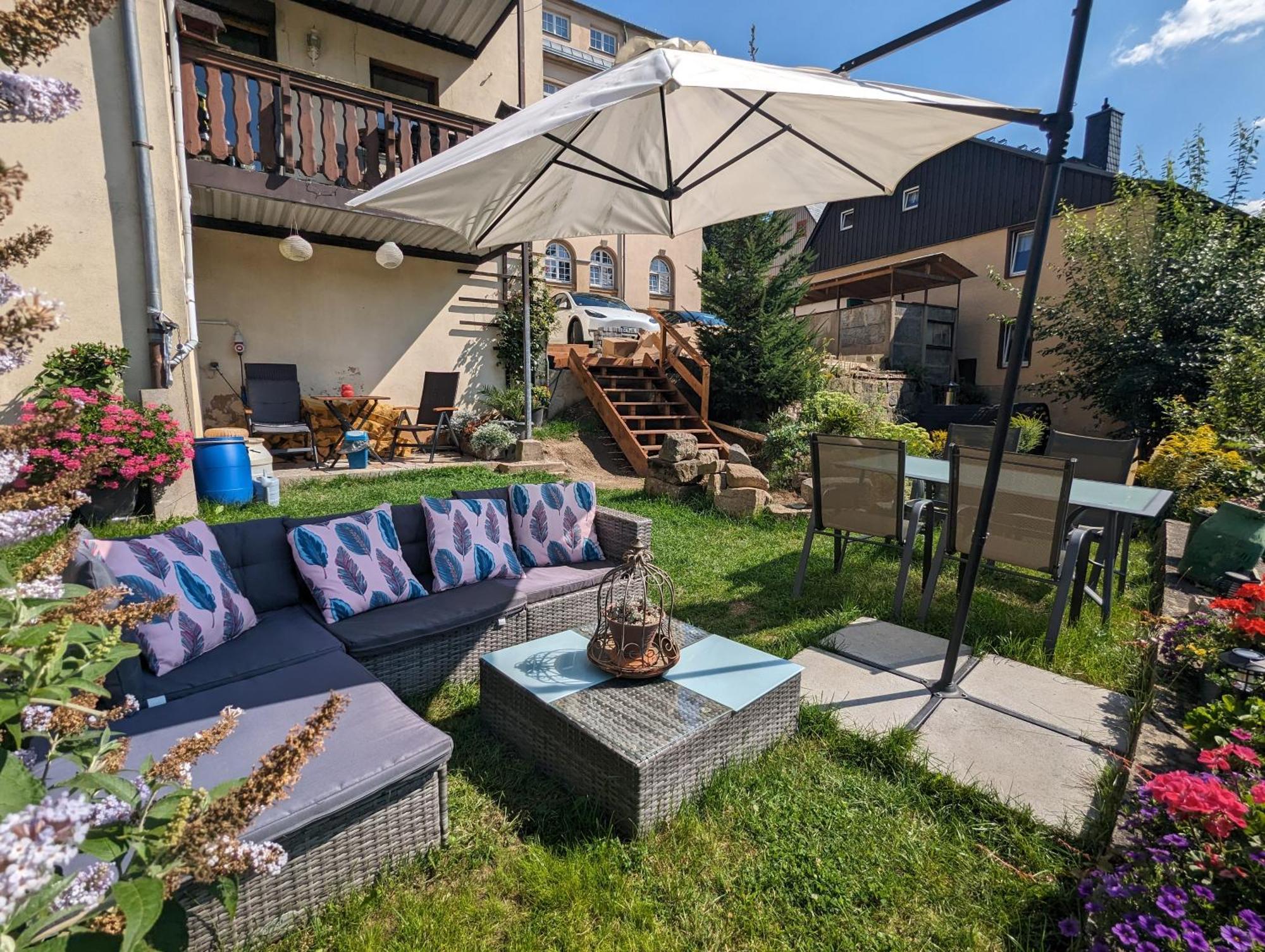 F1 - Urlaubsmagie - Helle Wohnung Mit Sauna & Pool & Whirlpool Sebnitz Eksteriør bilde