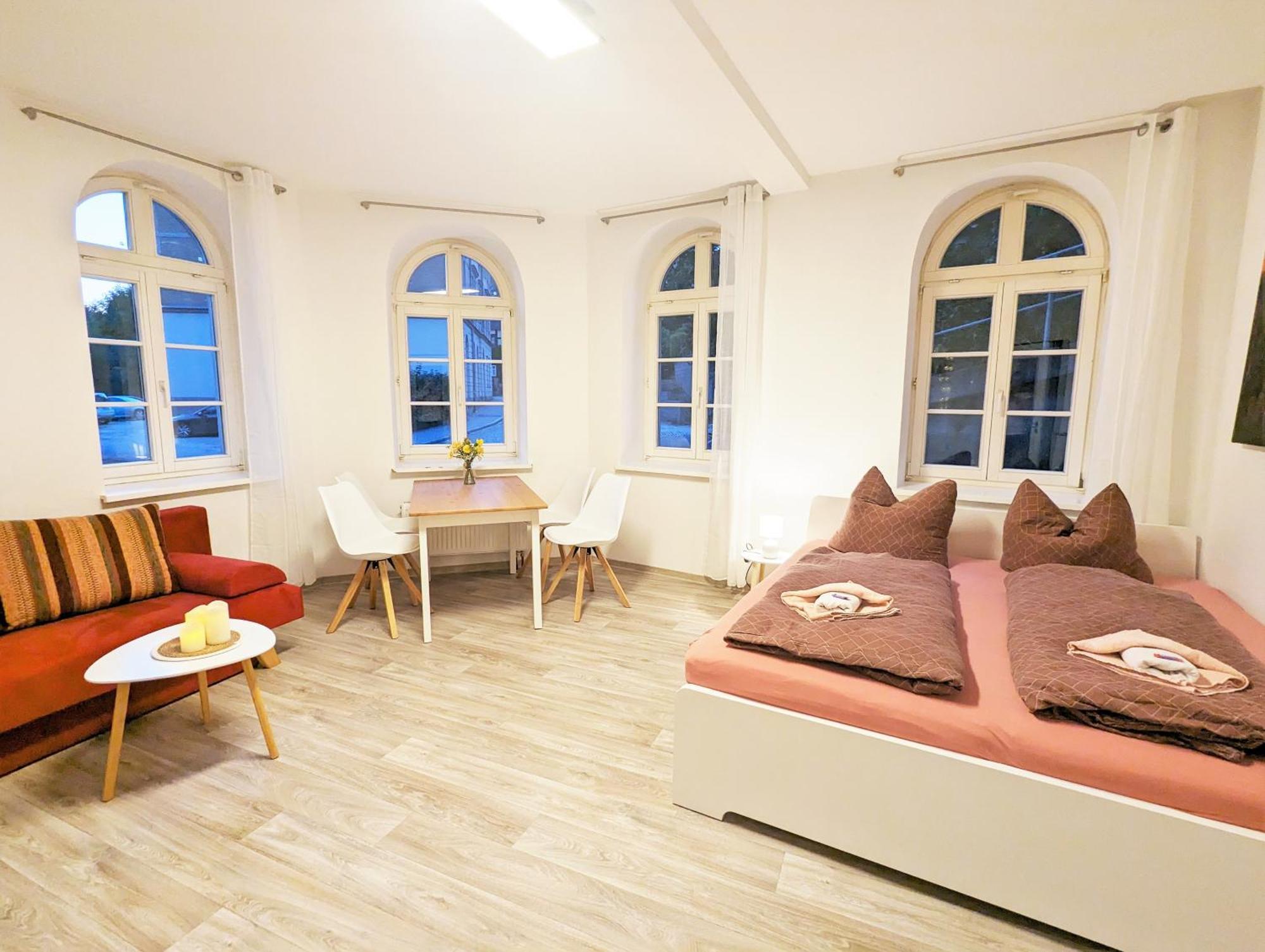 F1 - Urlaubsmagie - Helle Wohnung Mit Sauna & Pool & Whirlpool Sebnitz Eksteriør bilde